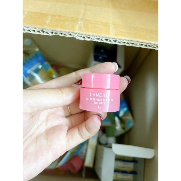 Mặt Nạ  Ủ Môi Laneige Lip Sleeping Mask Berry 3g - Loại Bỏ Tế Bào Chết, Làm Mềm Mịn Và Hồng Môi