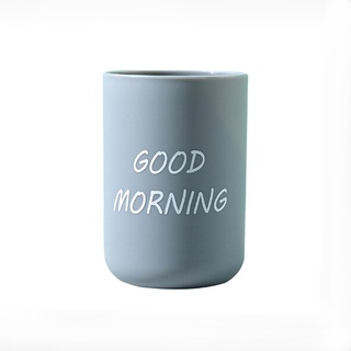 PP Plastic Material Toothbrush Holder Portable Travel Pack
