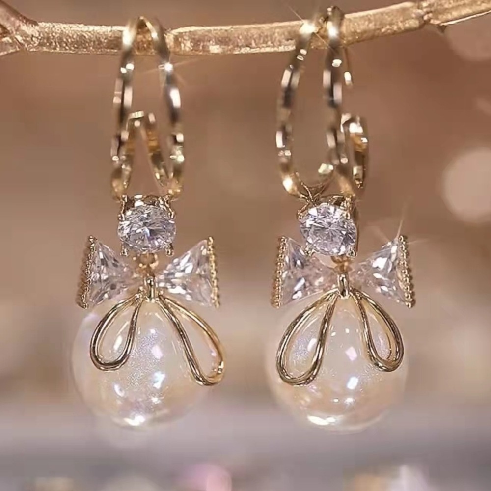 Khuyên Tai Nơ Mạ Bạc Đính Hạt Giả Ngọc Trai