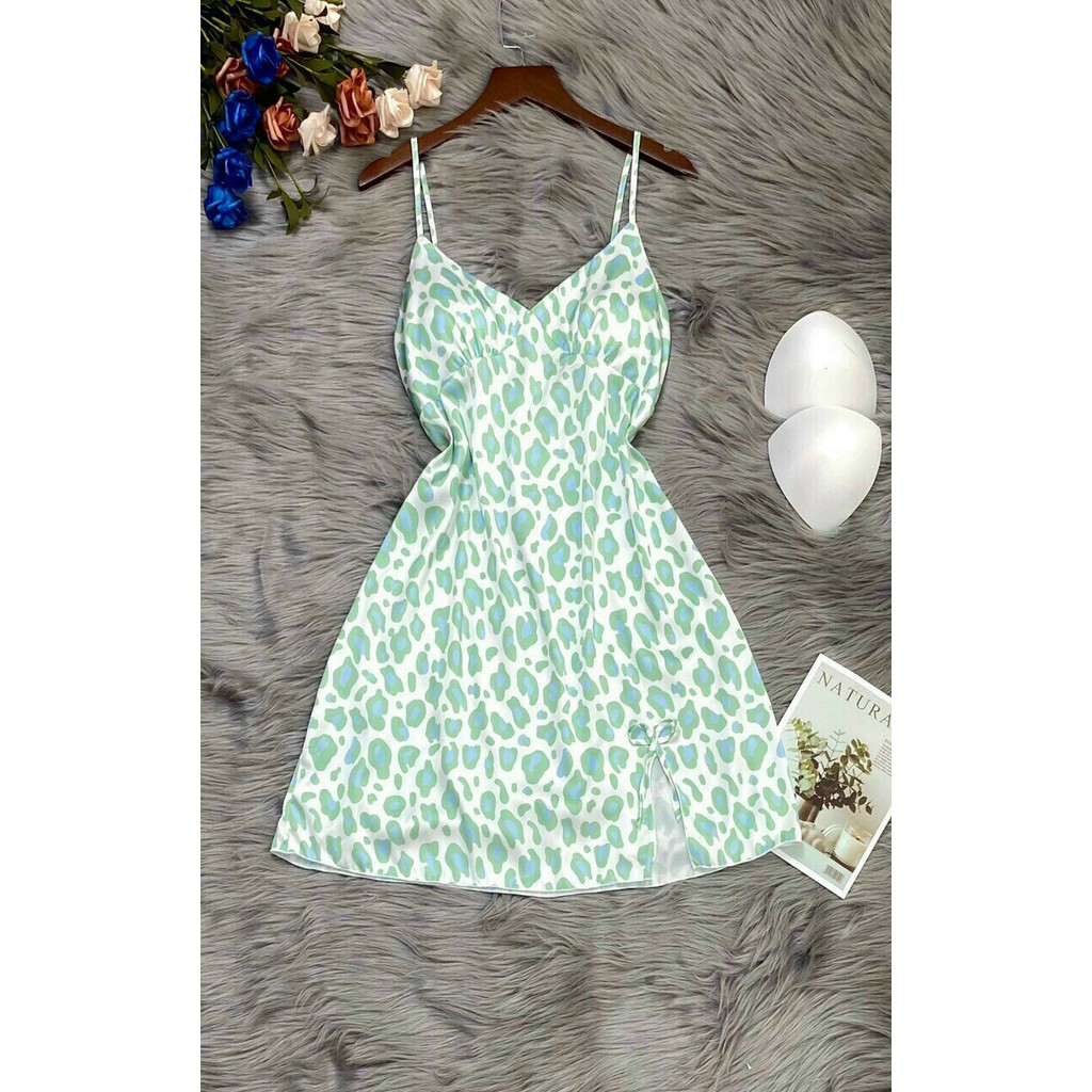 Váy ngủ hai dây lụa latin hoạ tiết siêu ngọt ngào | BigBuy360 - bigbuy360.vn