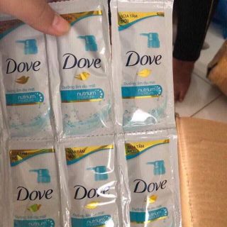 50 Gói Sữa Tắm Dove