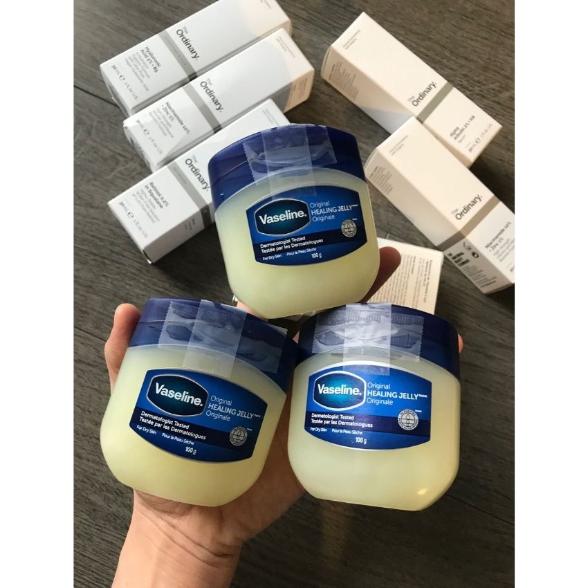 Sáp dưỡng ẩm Vaseline, kem nẻ Vaseline Mỹ 100% Pure Petroleum Jelly Original 49g - Đa Năng