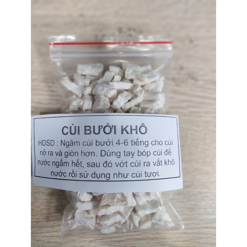 Cùi bưởi khô hết đắng, dùng nấu chè bưởi