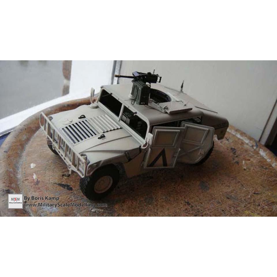 Mô hình xe quân sự bọc thép 1/35 SCALE U.S. M1025 Humvee Armament Carrier 35263 Tamiya - GDC