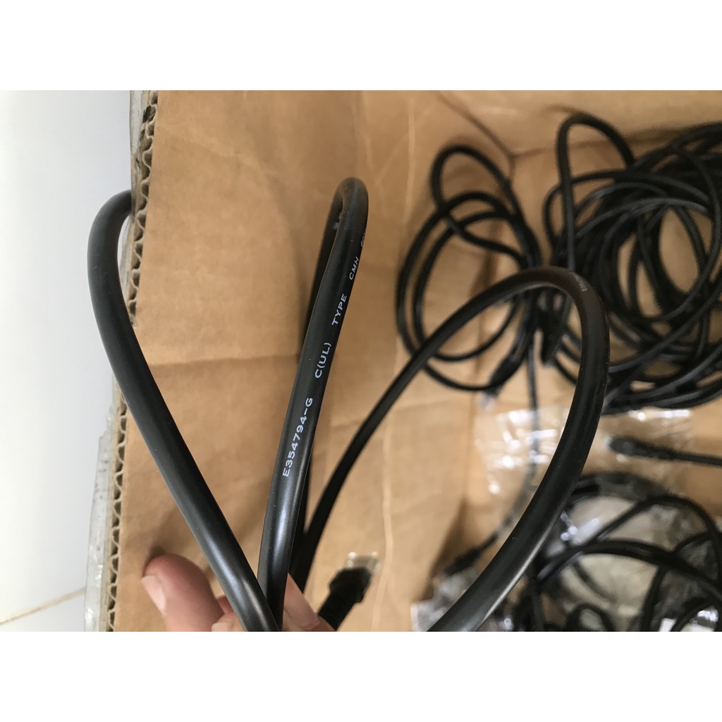 Dây cáp mạng LAN bấm sẵn 2 đầu RJ45 CAT5E dài 1,2m,; 2m