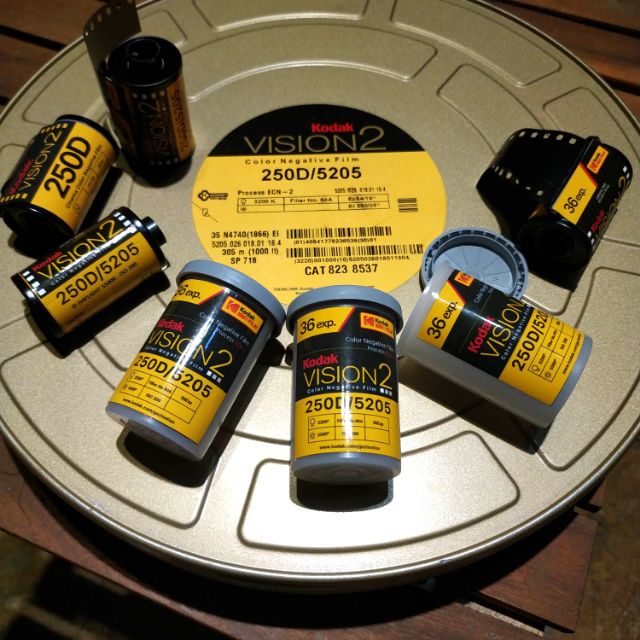 Film Cine Điện Ảnh Kodak Vision 2 250D