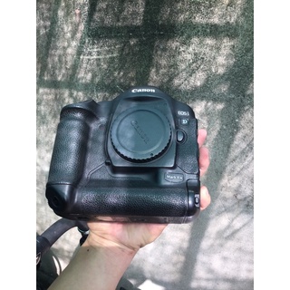 máy ảnh DSLR 1D2N