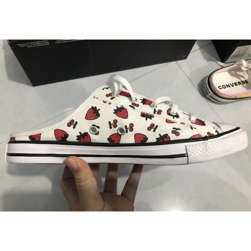 GIÀY CONVERSE: ĐẠP GÓT, QUẢ DÂU, Chuck Taylor All Star Dainty Mule Slip 'Fruit Pack - Strawberry'
