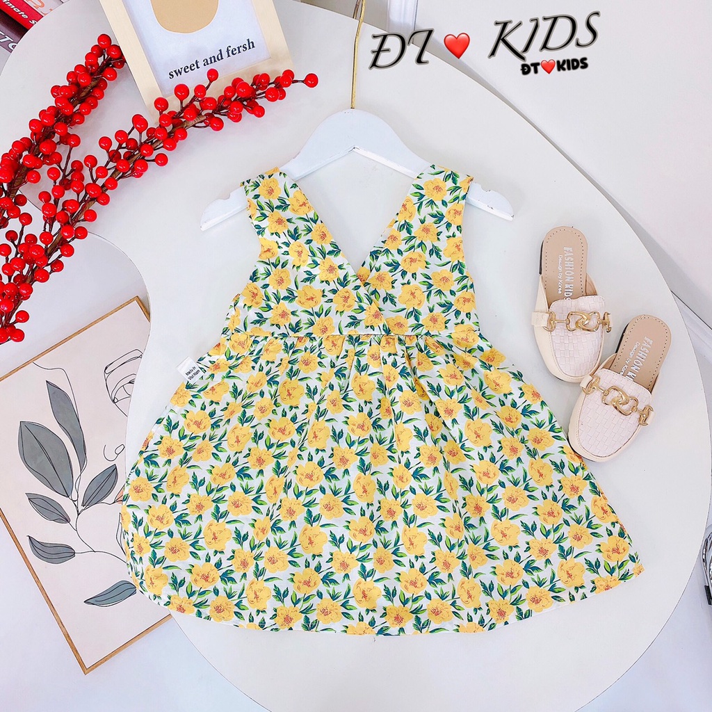 Váy thô hàn nơ hồng sau lưng cho bé gái