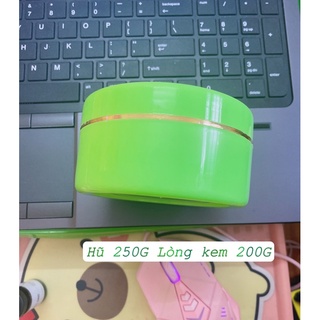 Hũ đựng Kembody 250gram màu xanh lá tặng thìa