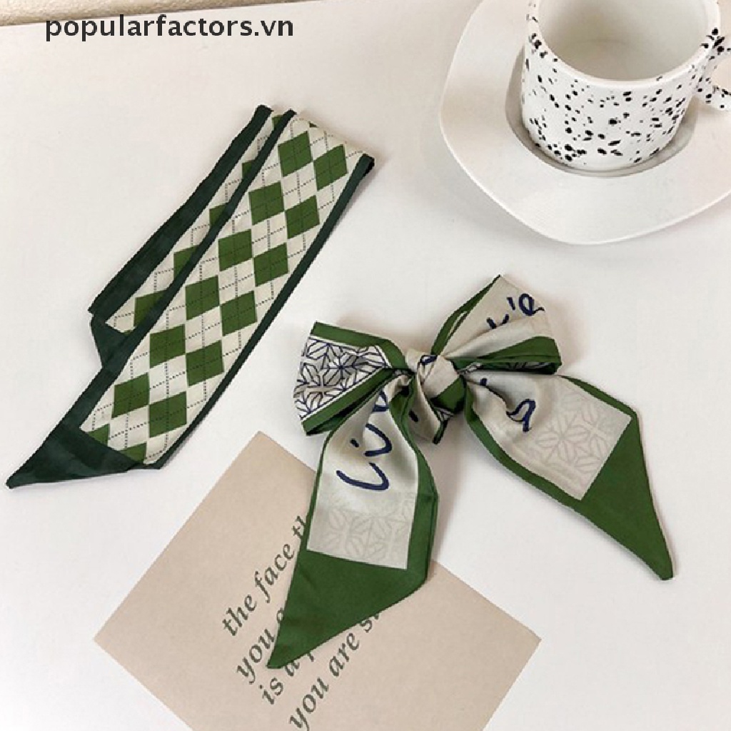 Khăn choàng dài ôm dáng bằng lụa voan in họa tiết hình học / chữ cái tông màu xanh lá đẹp mắt
