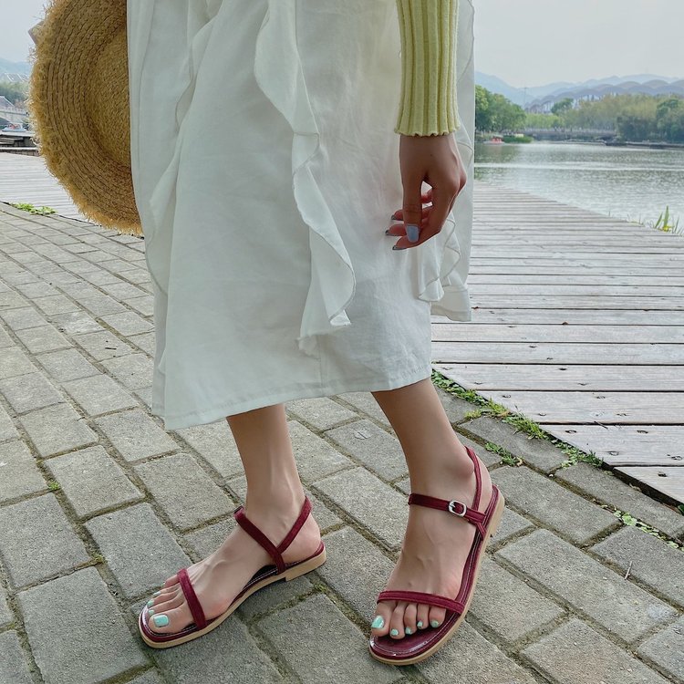 Fashionable Ulzzang Line belt Flat Sandals for Women