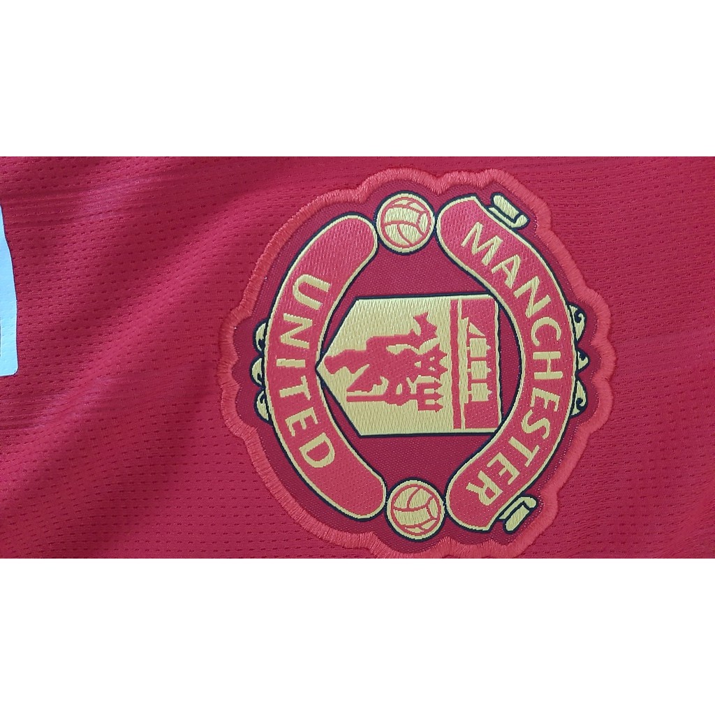 Bộ quần áo bóng đá MU mùa 2008 huyền thoại