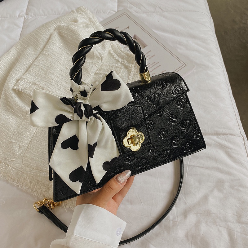 Faya - Túi quai xách đi tiệc dáng thang họa tiết phối khăn lụa sang trọng T1126