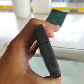 Điện thoại Kyocera DuraForce Pro E6810