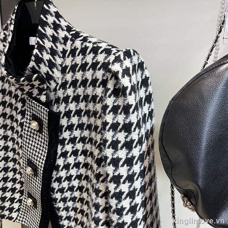 Áo khoác dáng ngắn phối nút thiết kế mới cao cấp thời trang | BigBuy360 - bigbuy360.vn