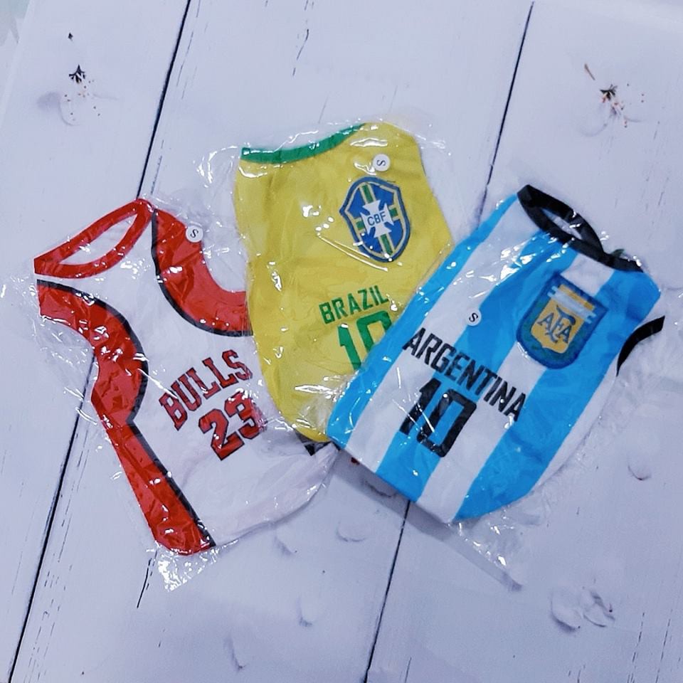 combo của bạn MIck Tep (3 áo đá banh size XL- áo bull 23, áo brazil, áo argentina - ptpetlove