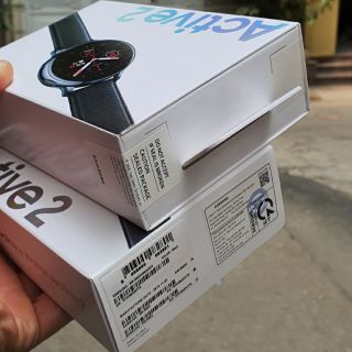 Đồng hồ thông minh Samsung Galaxy Active 2