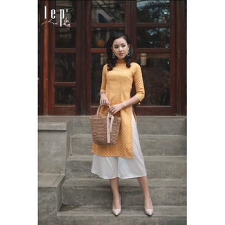 Pass - Áo dài Lép vàng chấm bi trắng - Size S - Like new