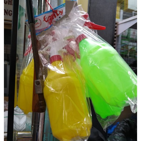 bình tưới cây 1 lít