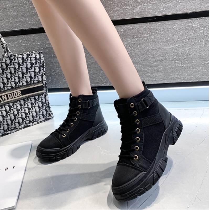 Giày bốt nữ phong cách hàn quốc, giày martin boots nữ chất da lộn kháng nước, kháng bụi 1017739 | BigBuy360 - bigbuy360.vn