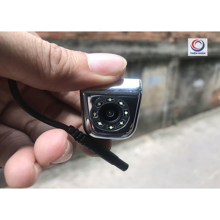 Camera lùi ô tô xi 8 LED XL 175.
