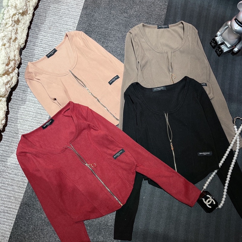 Áo Balen tay dài phối khóa nữ siêu xinh mang phong cách sang chảnh | BigBuy360 - bigbuy360.vn