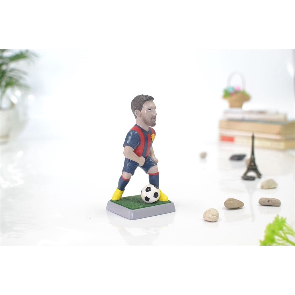 Mô hình cầu thủ bóng đá Ronaldo Messi bằng nhựa Resin trang trí bàn làm việc