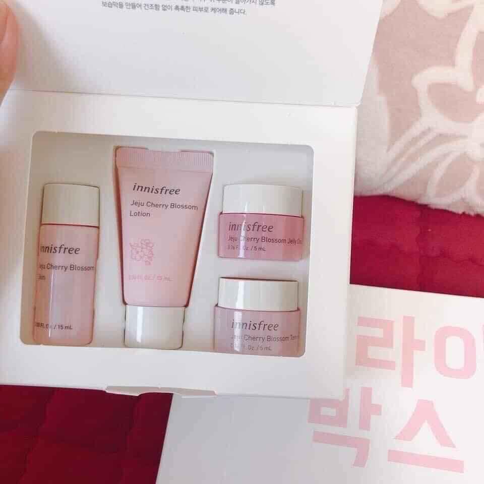 [Set mini] Kit dưỡng trắng Innisfree Jeju Cherry Blossom Special (4 items)