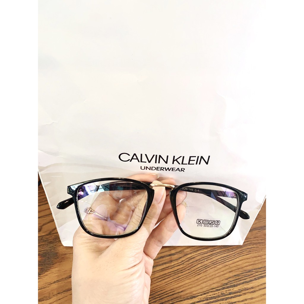 Gọng kính cận nam nữ mắt vuông, chất liệu nhựa dẻo thiết kế nhiều màu sắc - TR209 | BigBuy360 - bigbuy360.vn