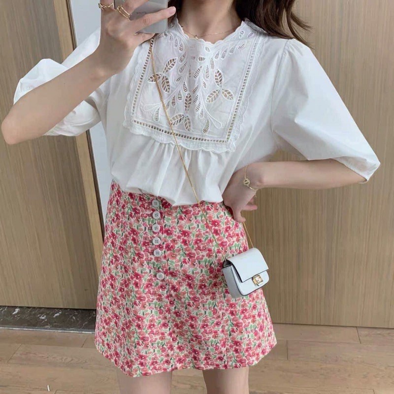 [Ảnh thật/Video] Áo sơ mi trắnh cổ thêu hoa tay bồng nhẹ nhàng kiểu dấng Hàn Quốc