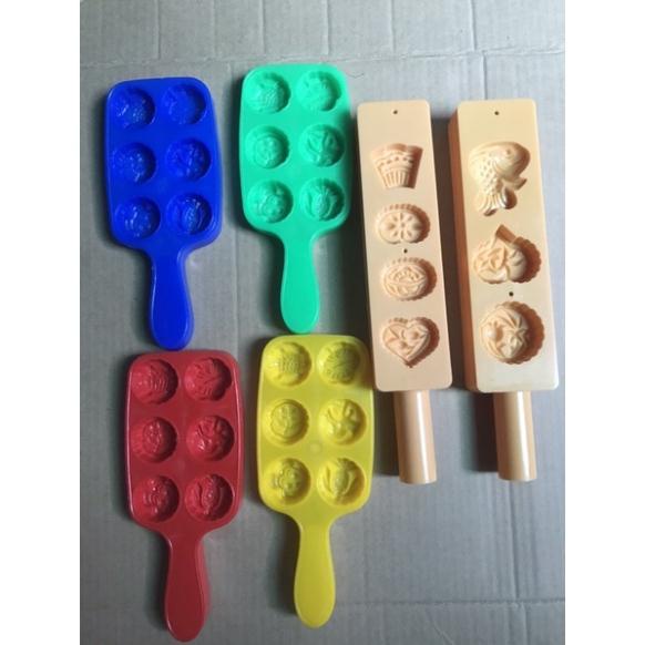 Khuôn bánh phục linh Vĩnh Trường khuôn gõ bánh phục linh có tay cầm