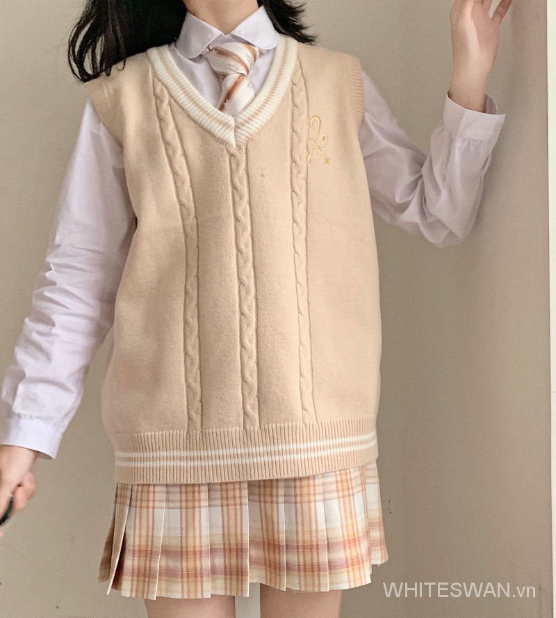 Áo Len Nữ Cộc Tay Cổ Tròn Thời Trang Hàn 4 Màu | BigBuy360 - bigbuy360.vn