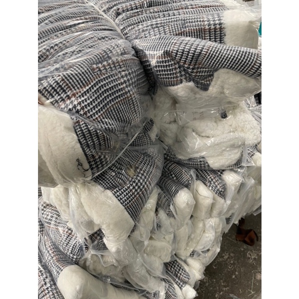 Áo khoác dạ kẻ caro lót lông ấm áp  cổ vest thu đông cao cấp phong cách hàn quốc | BigBuy360 - bigbuy360.vn