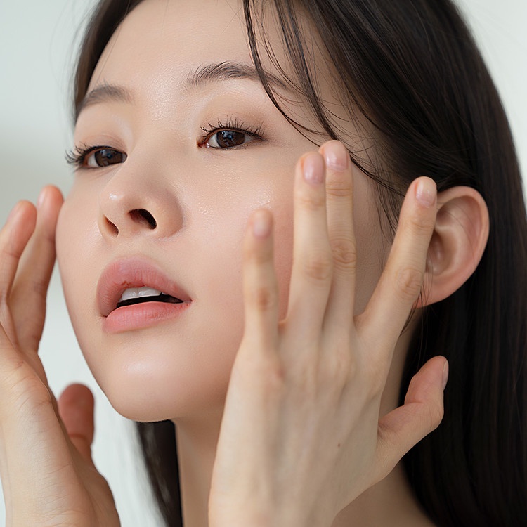 Tinh Chất Làm Mềm Da Chống Lão Hóa Mary & May Vegan Blackberry Complex Cream Essence 140ml