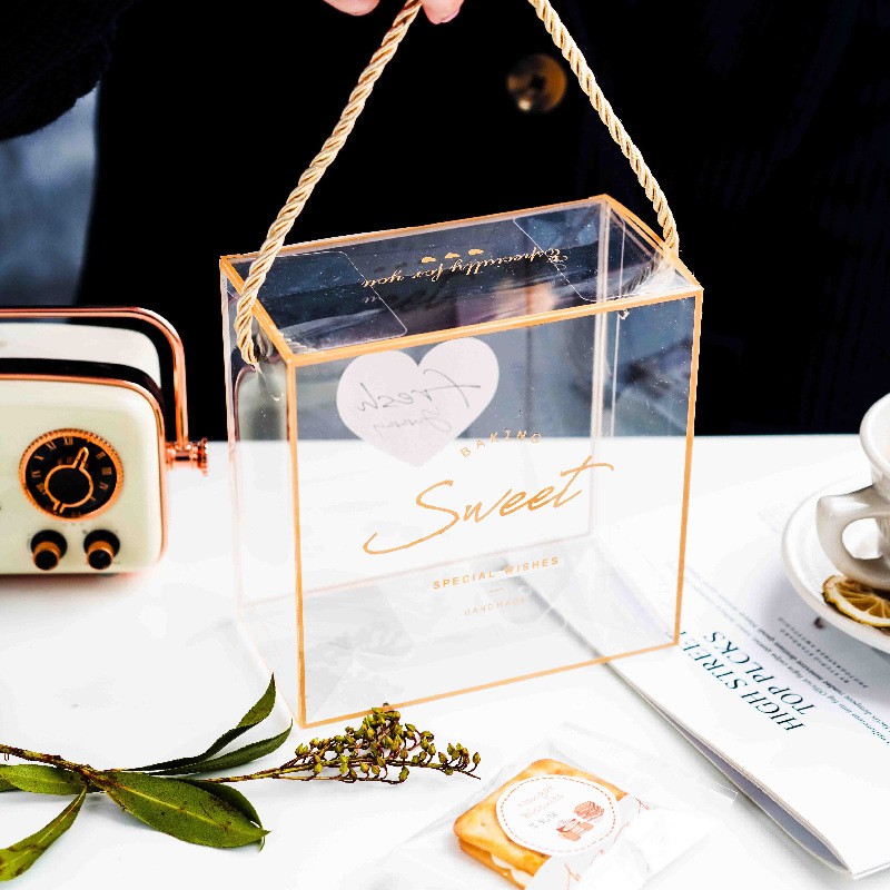 Hộp meca mini đựng son (kích thước 14*14*7cm) (hộp không kèm phụ kiện bên trong)