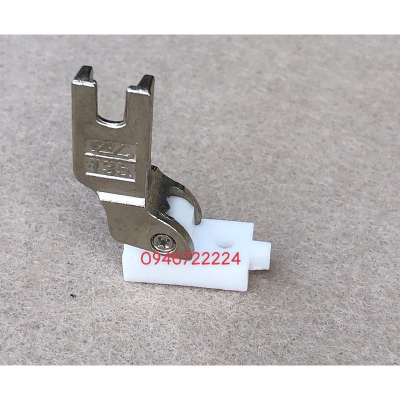 Chân vịt tra dây kéo dấu bằng nhựa sử dụng cho máy công nghiệp cơ và điện tử