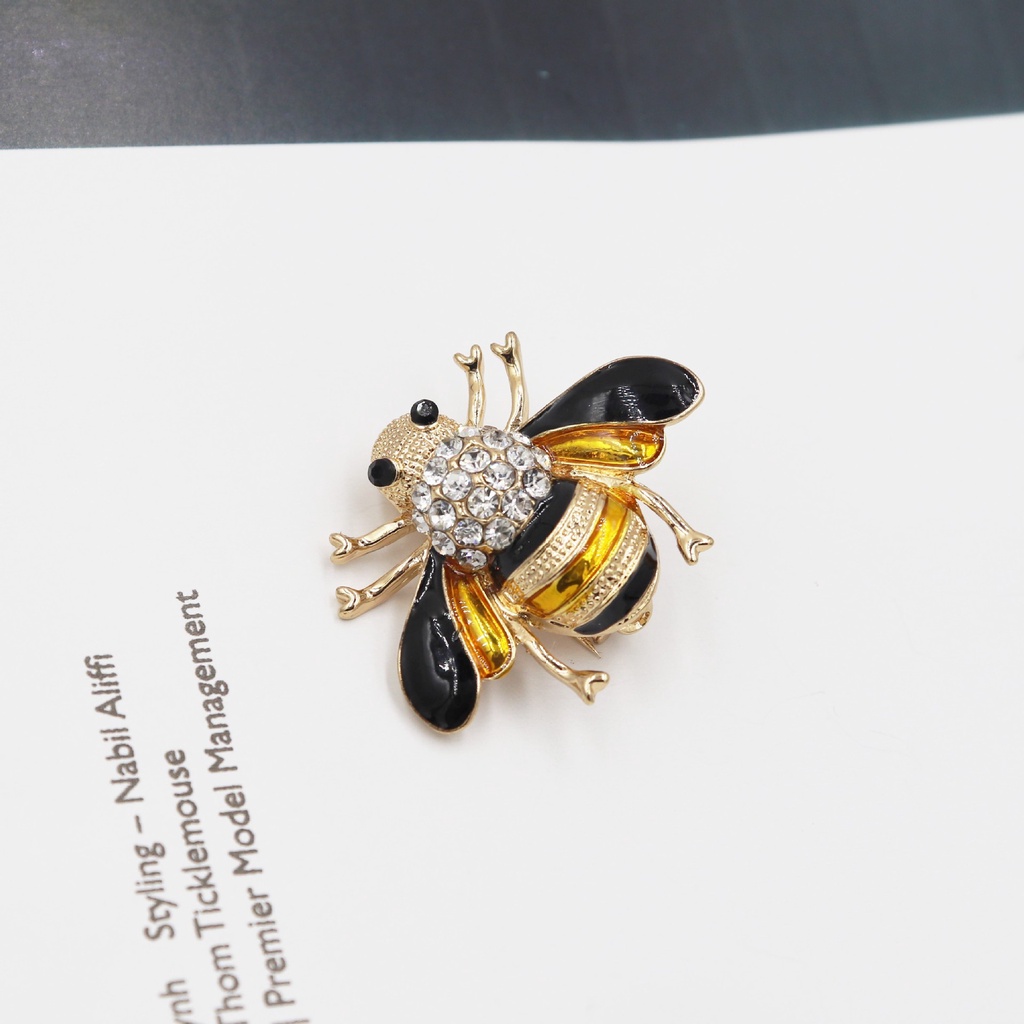 Trâm cài áo hình chú ong màu sắc retro thời trang cho nữ