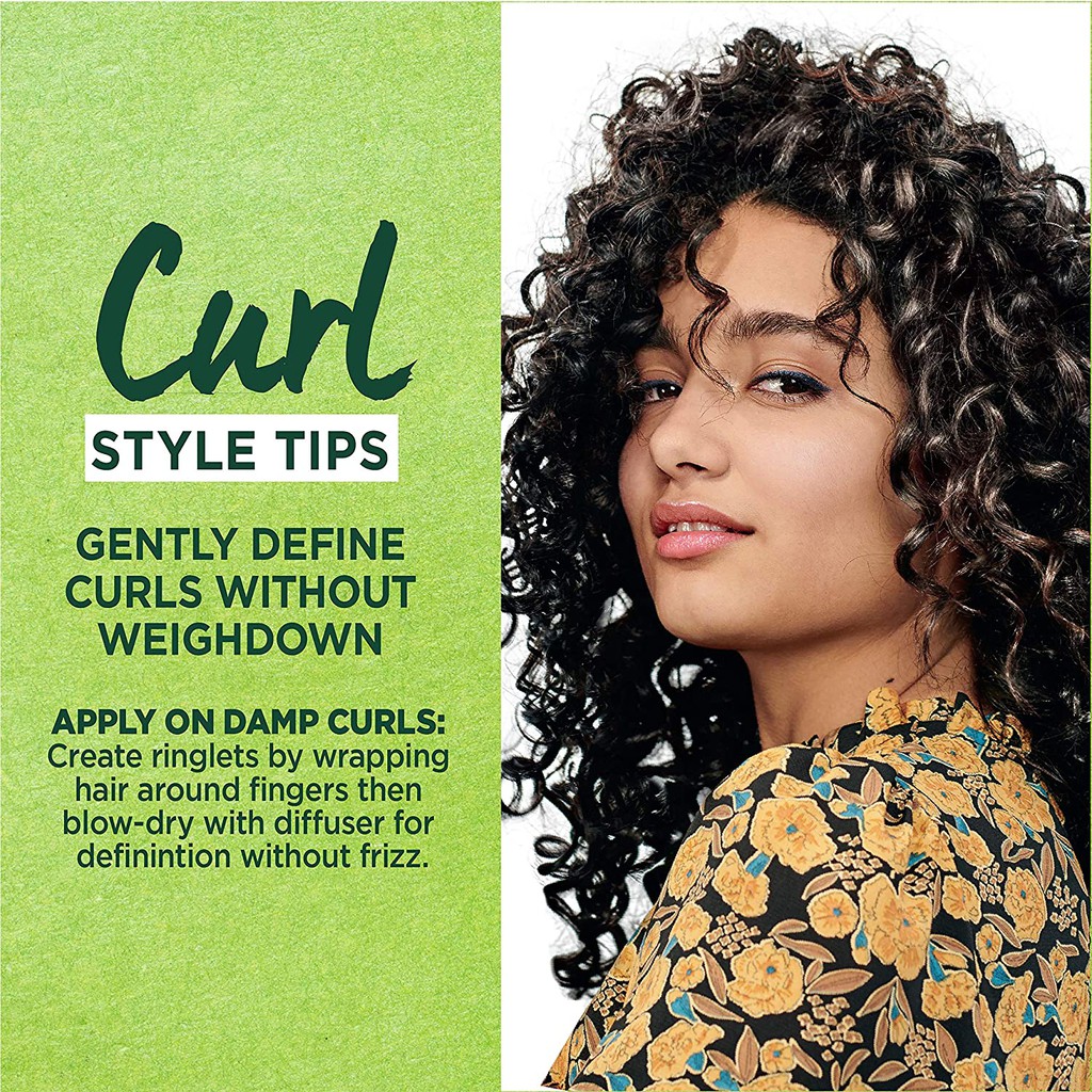 Bình mousse giữ nếp tóc Garnier Fructis Style Curl Construct Creation Mousse Curly Hair 192g (Mỹ)