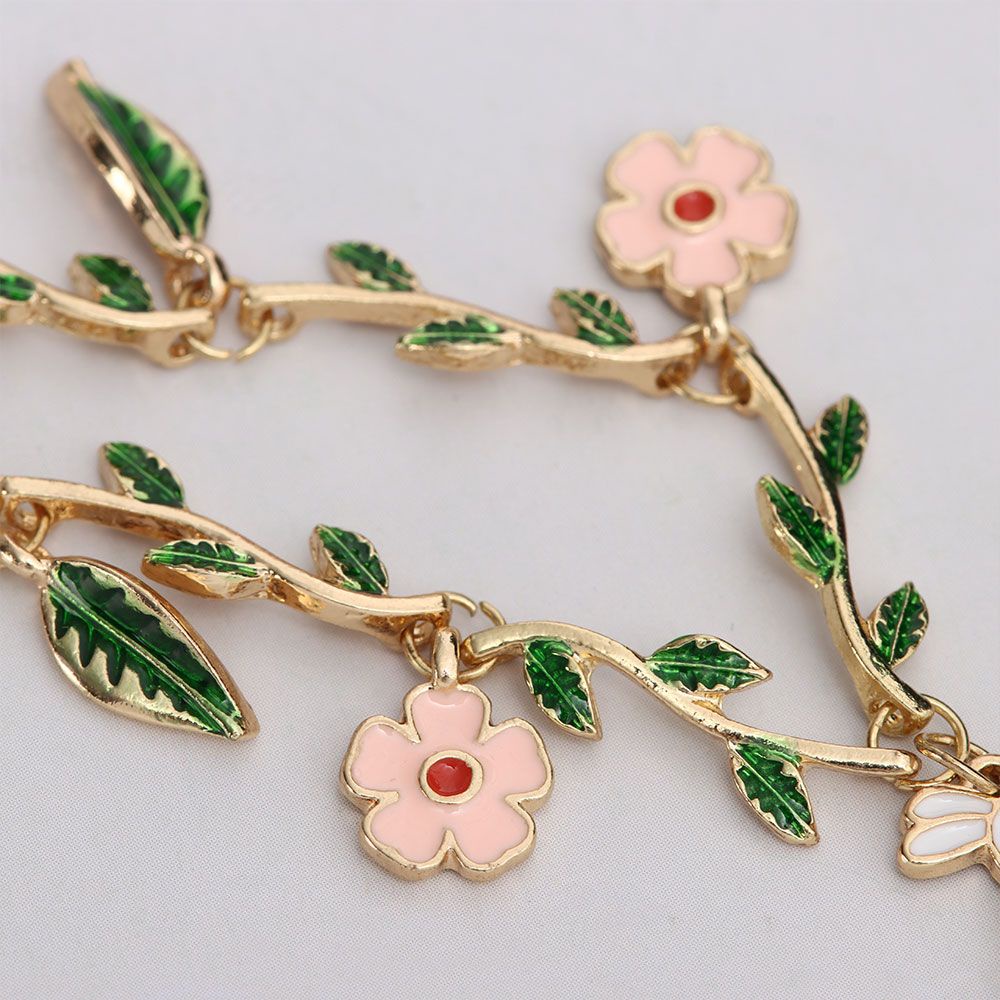 Vòng tay đính ngọc trai nhân tạo hình hoạt hình dễ thương