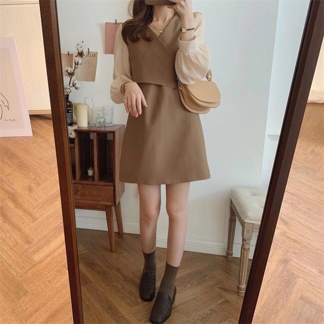 Đầm Dáng Ngắn Tay Dài Chiết Eo Thời Trang Trẻ Trung Dành Cho Bạn Nữ | BigBuy360 - bigbuy360.vn