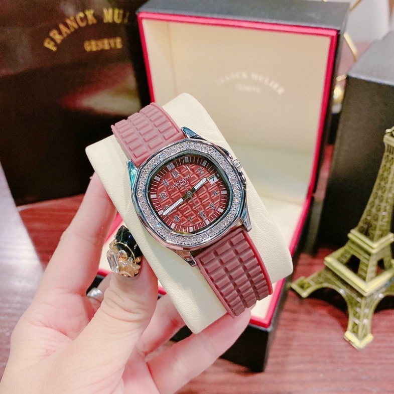 Đồng hồ nữ đẹp đeo tay Patek philippe mặt vuông dây cao su silicon thời trang mặt kính chống xước chống nước