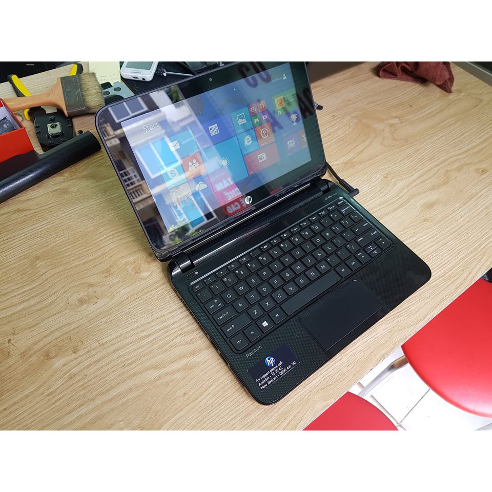 Siêu Phẩm laptop mini Pavilion 10in Cảm ứng tràn viền . Có HDMI - Pin 4h Mỏng nhẹ Tặng Phụ Kiện