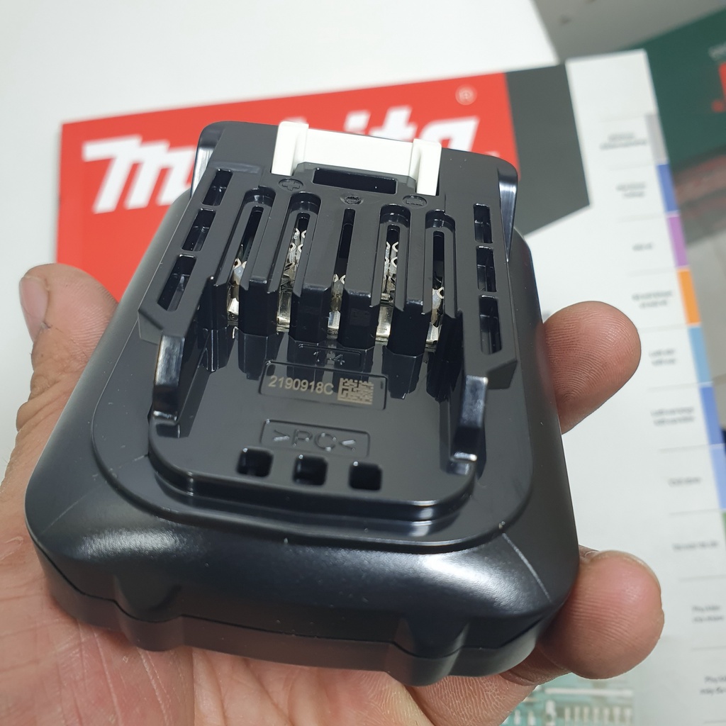 Pin Makita Lithium-ion 12V Max-1.5Ah BL101