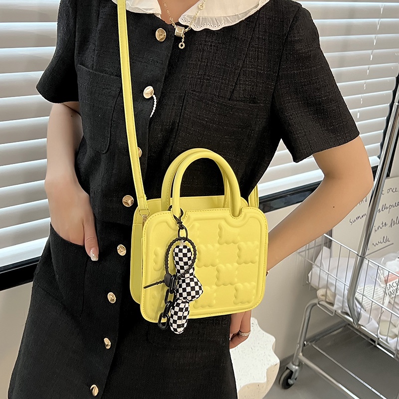 Túi xách JASMIN NOIR họa tiết caro phối tua rua thời trang cho nữ
