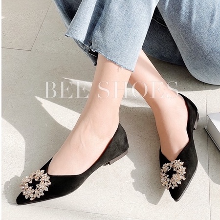 BEESHOES - GIÀY BÚP BÊ NỮ MŨI NHỌN - GIÀY BÚP BÊ NỮ DA LỘN ĐẾ BỆT SẴN MÀU ĐEN 211125