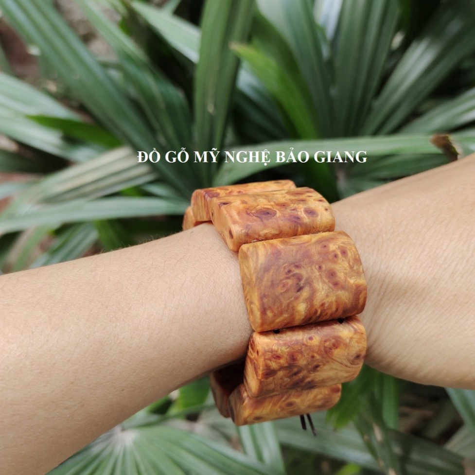 Vòng tay gỗ nu huyết long để mộc thơm ngào ngạt