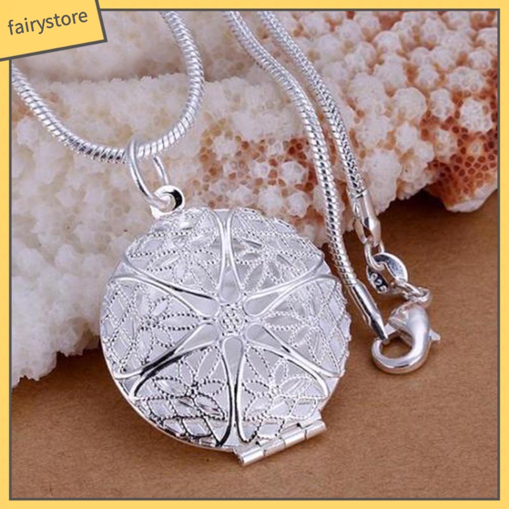 Dây Chuyền Mặt Tròn Rỗng Chắc Chắn Dùng Làm Khung Ảnh Trang Trí Tiệc