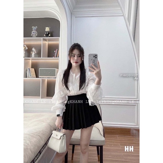 Áo sơ mi viền ren cổ trụ
