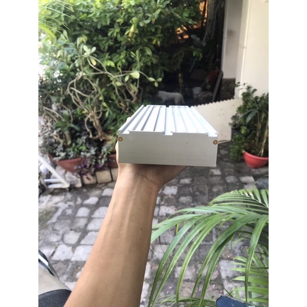 Vỏ đèn chế  Máng nhôm chế đèn thủy sinh Mica mờ tản sáng, bịt nhôm CNC
